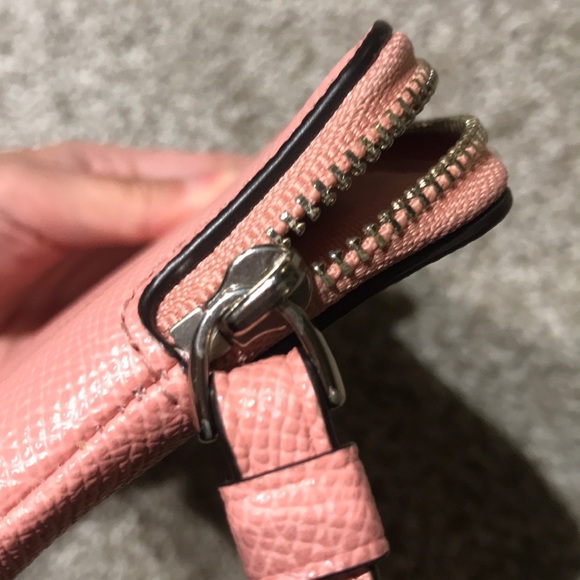 Wallet - Picture 5 of 6